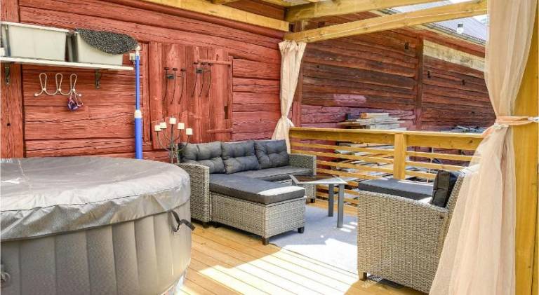 Nice apartment with jacuzzi | Pets allowed — photo 3