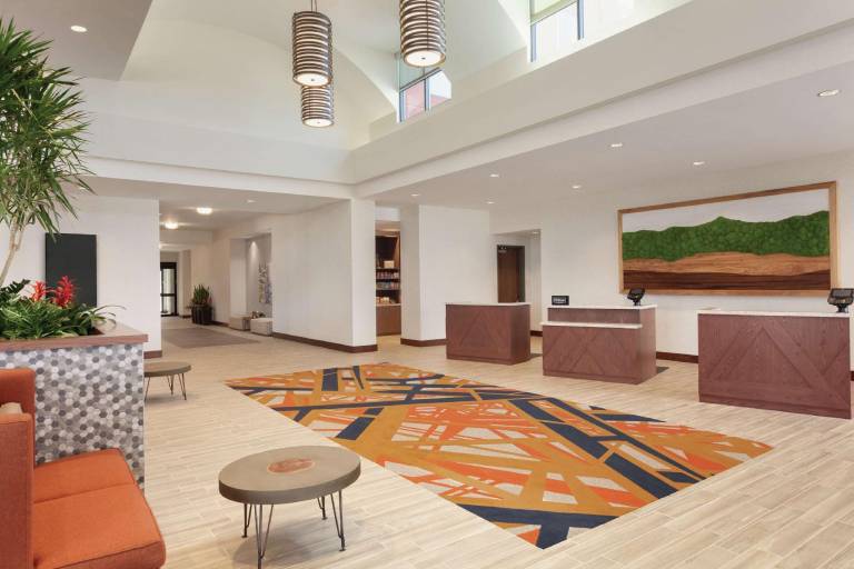 Embassy Suites by Hilton South Jordan Salt Lake City — photo 5
