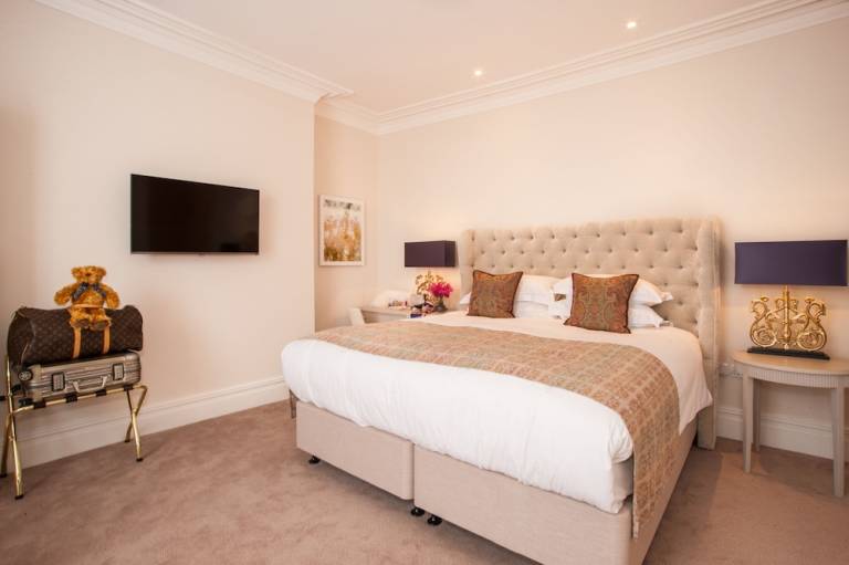 Bed and breakfast  Hove