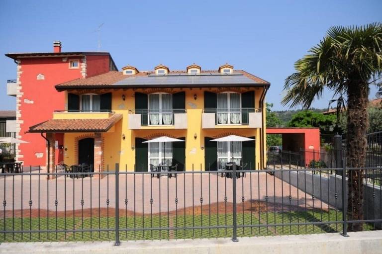 Casale Affi
