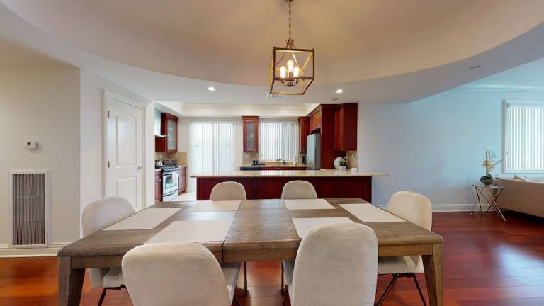 Condo Beverly Hills