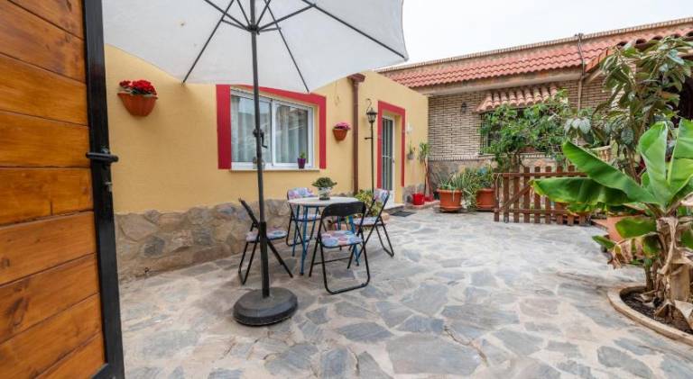House with 1 room for 4 persons — photo 4