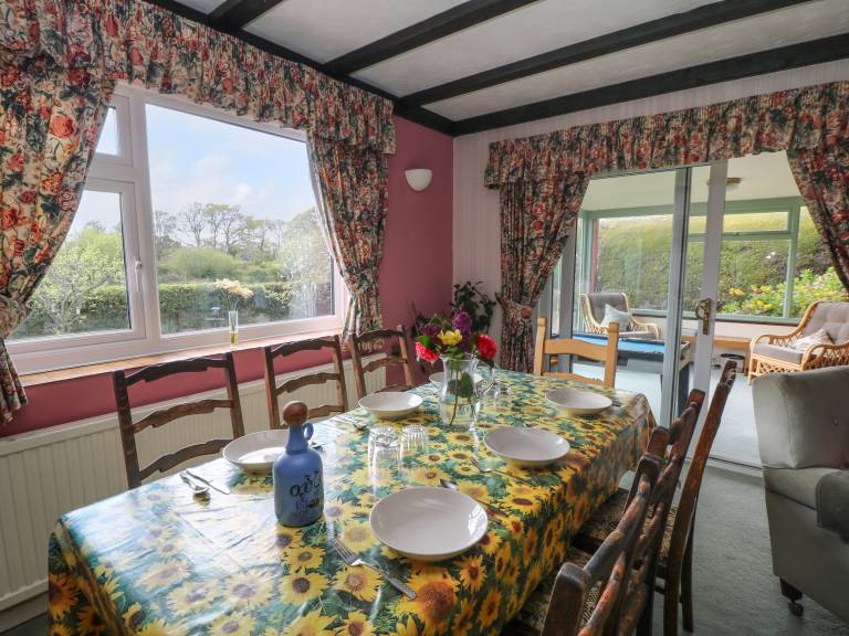 Cottage with garden | Beach view — photo 5