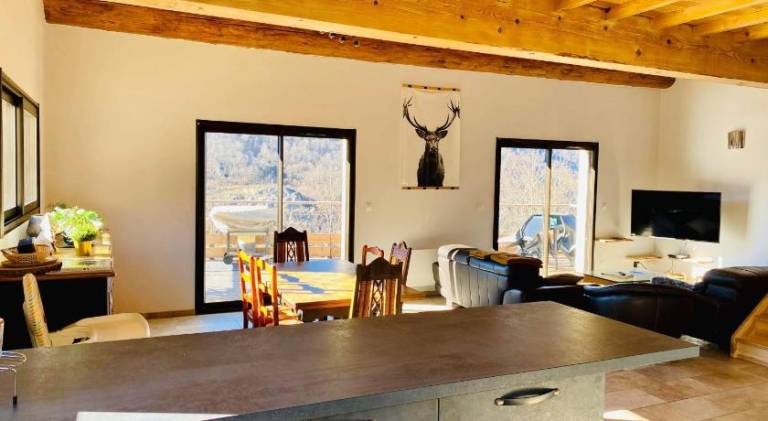 House with 4 rooms for 14 persons — photo 3