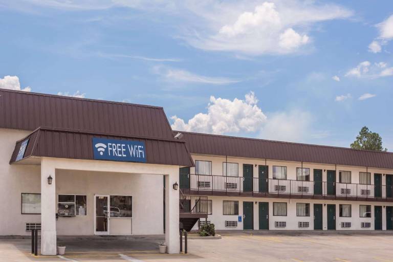 Travelodge by Wyndham Cordele in Cordele, GA