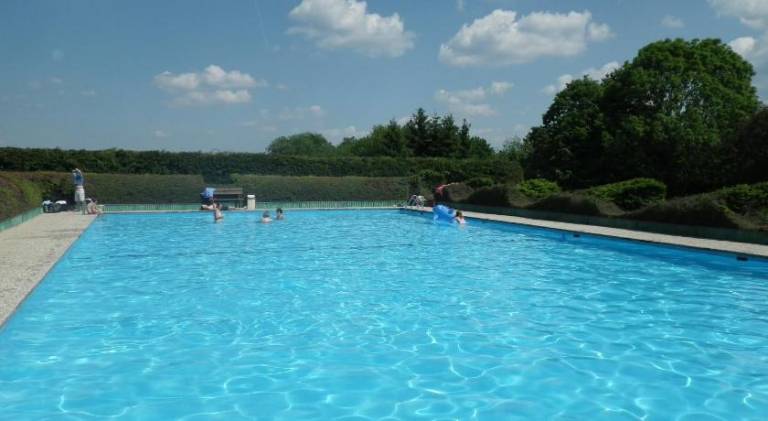 House with pool | Pet-friendly — photo 4