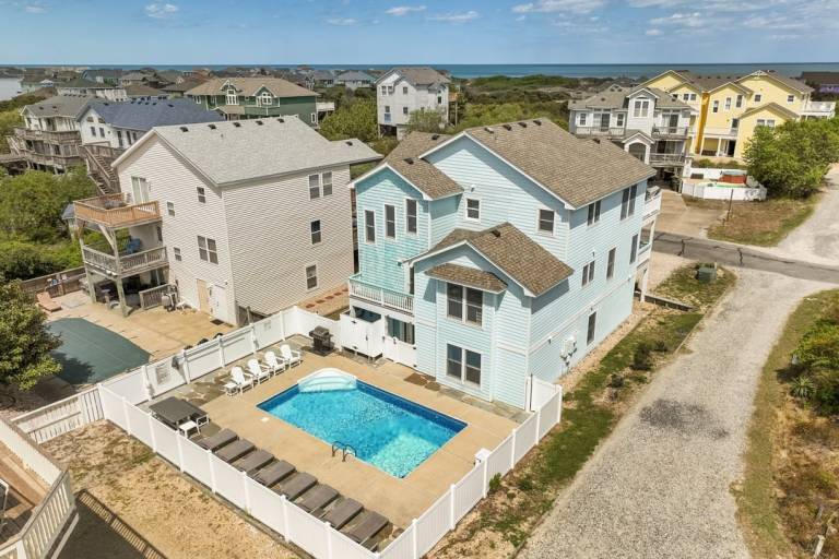 Dune Fabulous 1,200 ft to the beach Private Pool, Hot Tub, and Dog Friendly in Outer Banks, NC