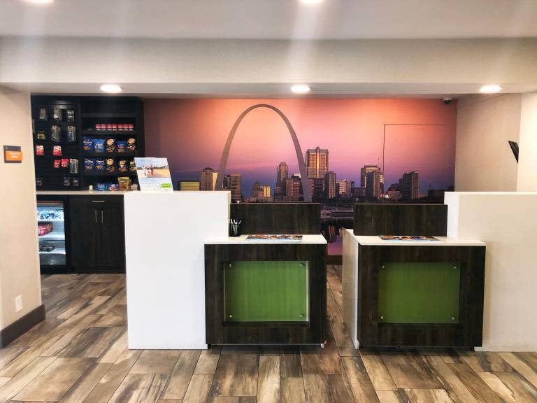 La Quinta Inn by Wyndham St. Louis Hazelwood - Airport North in Hazelwood, MO