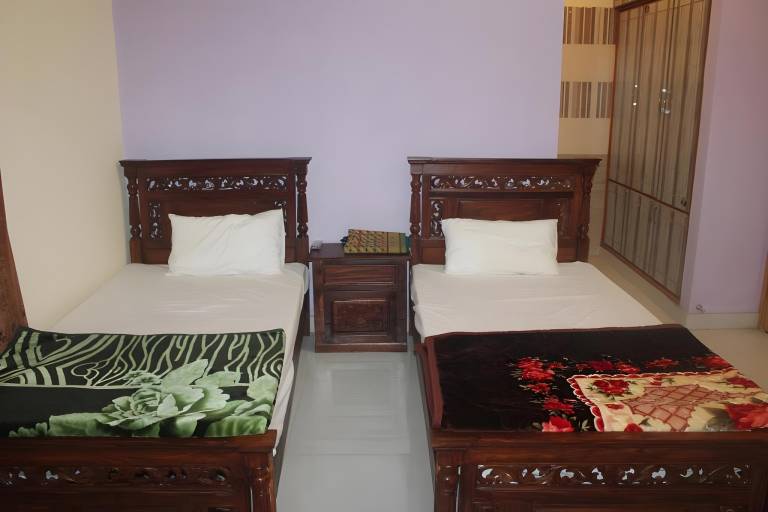 Apartment Baila Noor Shah