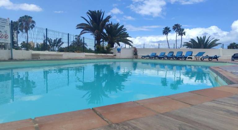 Apartment with patio & pool | Beach nearby | Pets are welcome — photo 4