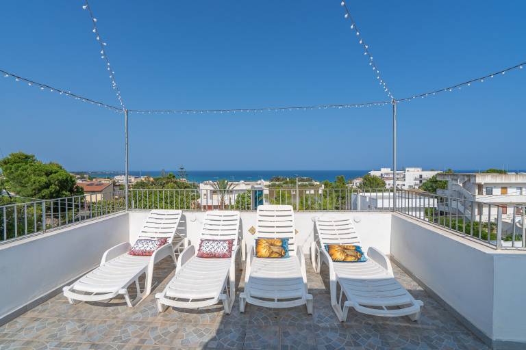 Apartment 'Donna Di Denari' with Sea View, Wi-Fi and Air Conditioning in Syracuse
