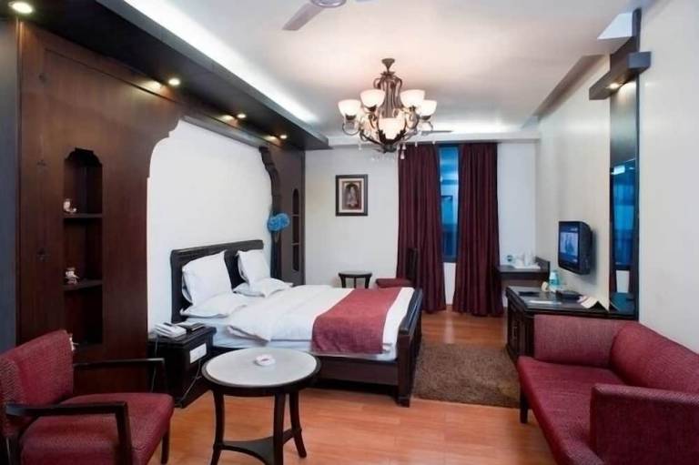 Rockland Hotel Panchsheel Enclave