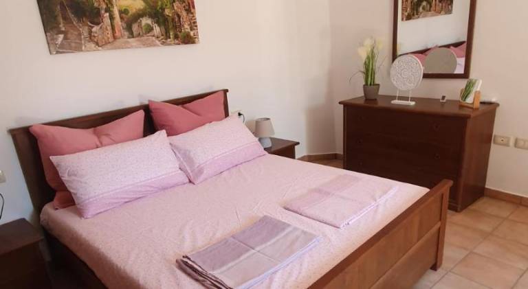 Holiday apartment with 1 room for 4 persons — photo 2
