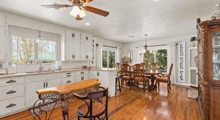 House with 4 rooms for 10 persons — photo 3