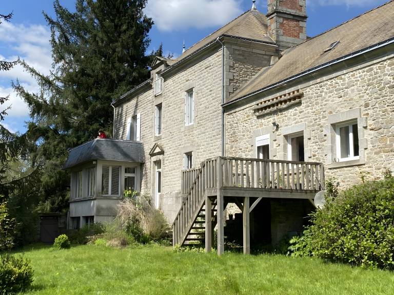 Bed & breakfast with terrace & garden | Garden view in Vannes
