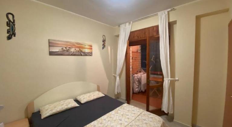 Apartment with 2 rooms for 6 persons — photo 2