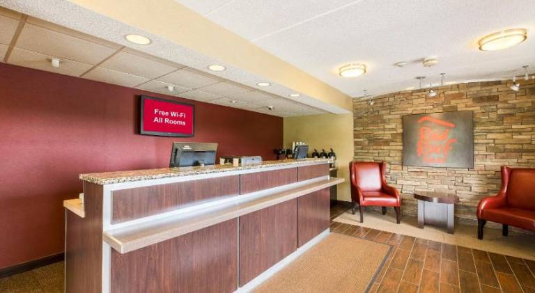 Red Roof Inn Hilton Head Island — photo 3