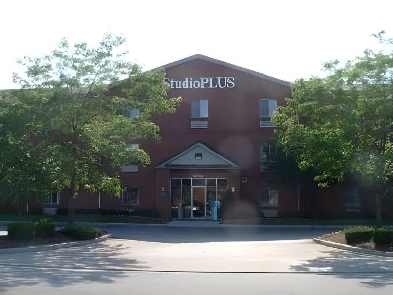 Extended Stay America Suites - Toledo - Maumee in Maumee, OH