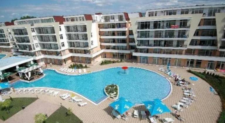 Rental apartment with pool | Close to the beach | Pets are welcome in Sunny beach