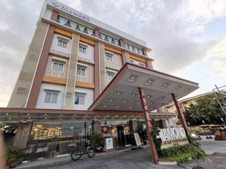 Subic Bay View Diamond Hotel in Morong