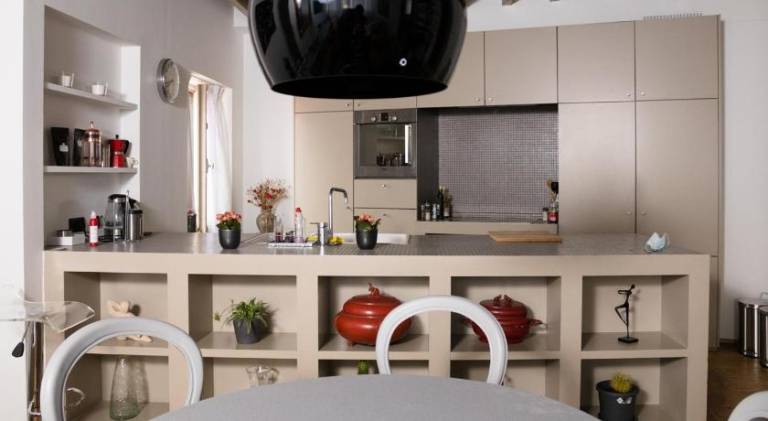 Duplex dernier etage avec terasse a deux pas de la grand place — photo 3
