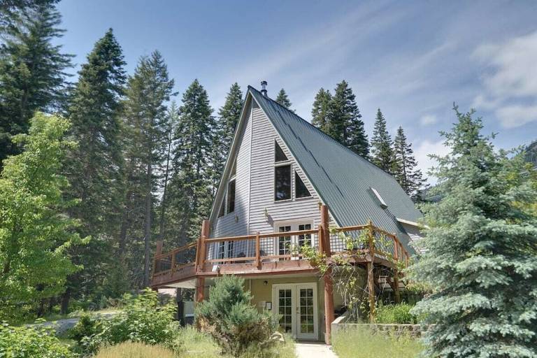 Lodge Lake Wenatchee