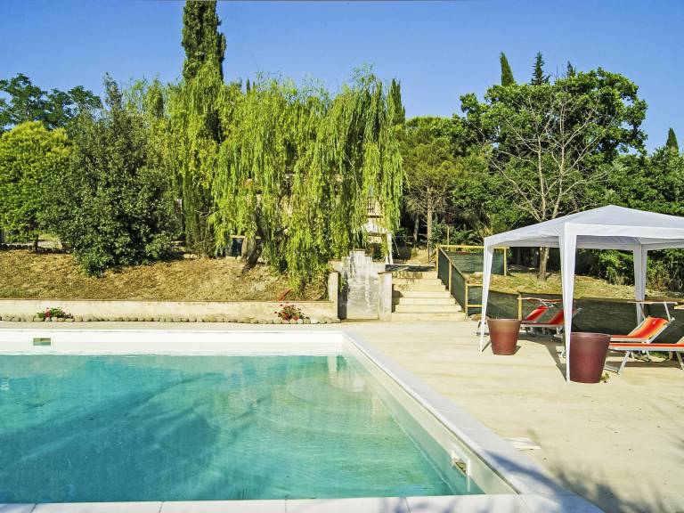 Fully equipped nice vacation home with garden, barbeque & private pool | Pets are welcome — photo 2