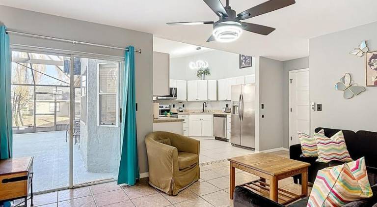 Luxury 4BR Villa Heated Pool Spa 12 Min to Disney — photo 2