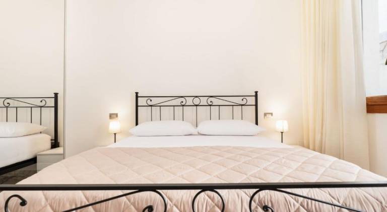 Apartment with 2 rooms for 6 persons in Patu