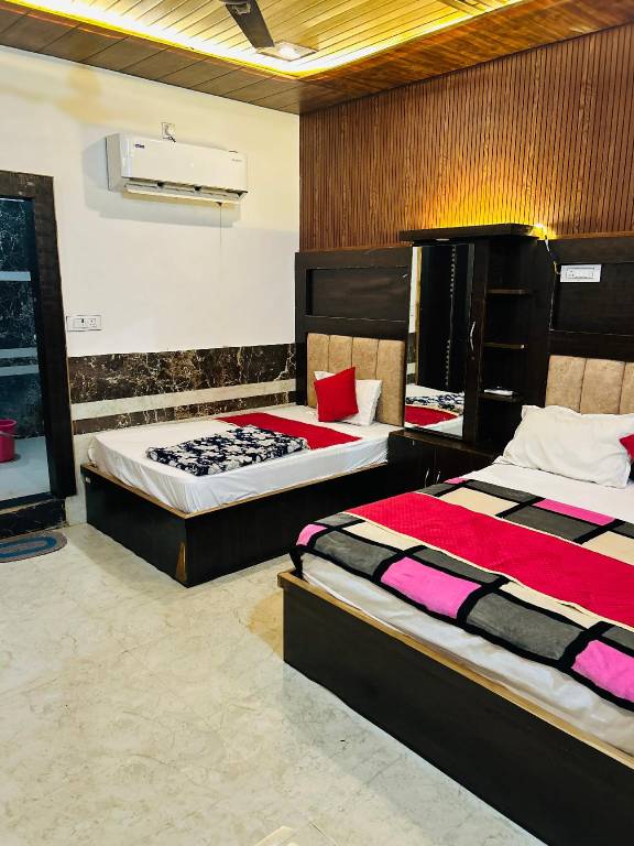 Luxury Palace Vrindavan in Vrindavan