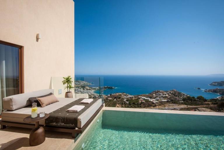 Family-friendly villa with barbecue, garden & hot tub | Suitable for remote work | Pet-friendly — photo 3