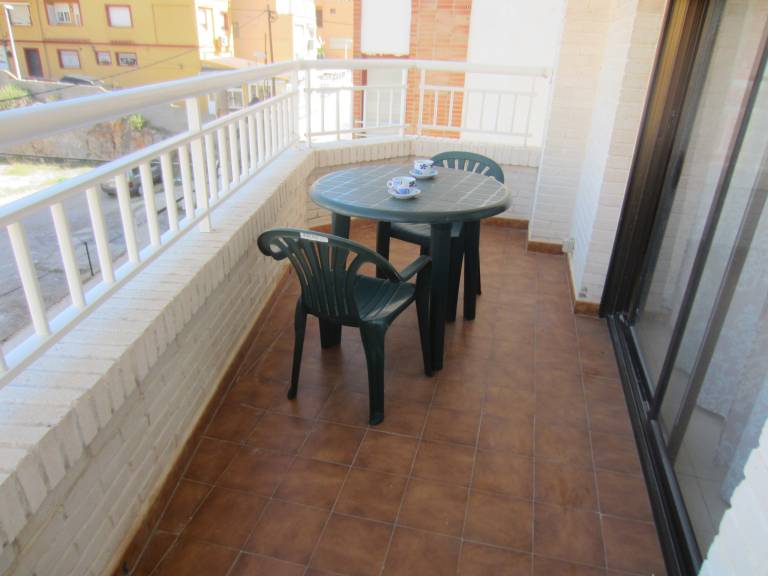 Beautiful rental apartment with patio | Beach nearby | Pets are welcome — photo 3