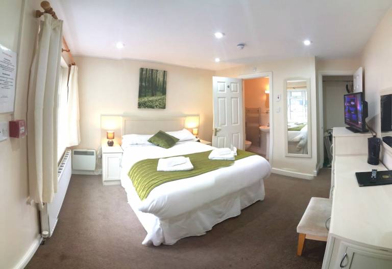 Accommodation  Redditch