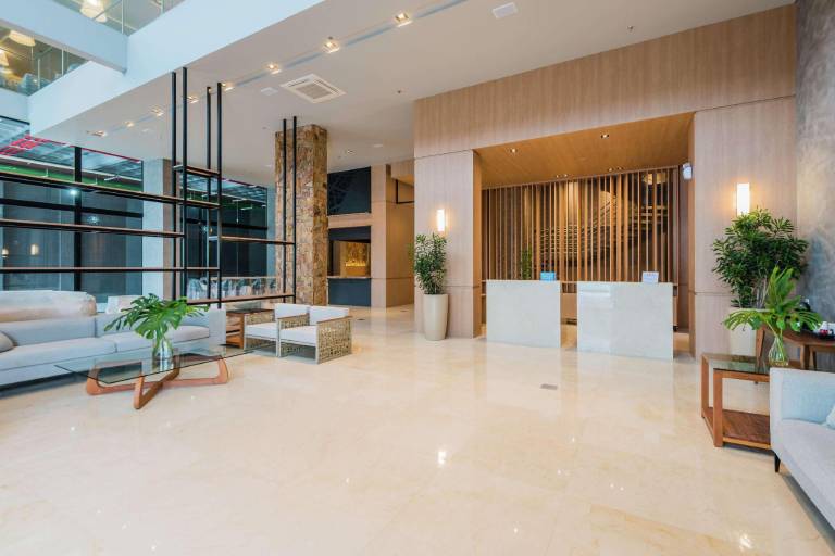 Hilton Garden Inn Praia Brava — photo 3