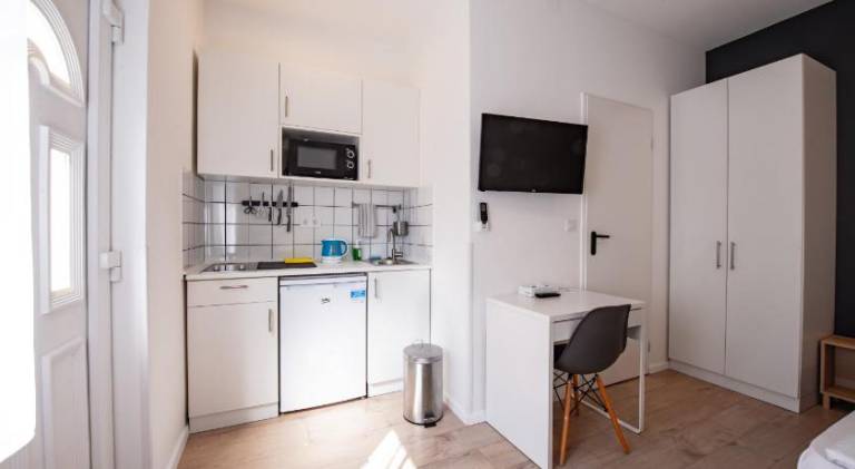 Charming holiday apartment with patio & yard | Good for workation | Pet-friendly — photo 2