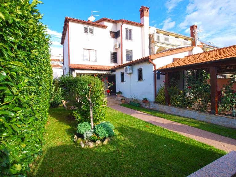 Children-friendly apartment with barbeque & terrace | Next to the beach | Dogs allowed — photo 2