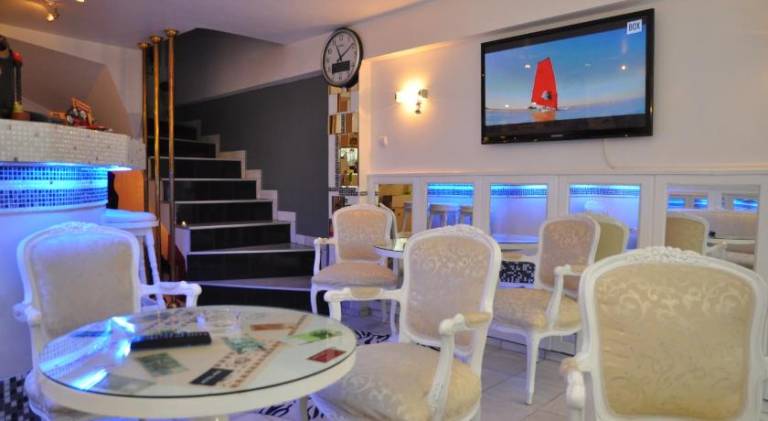 Mini Hotel-Bohemi — photo 4