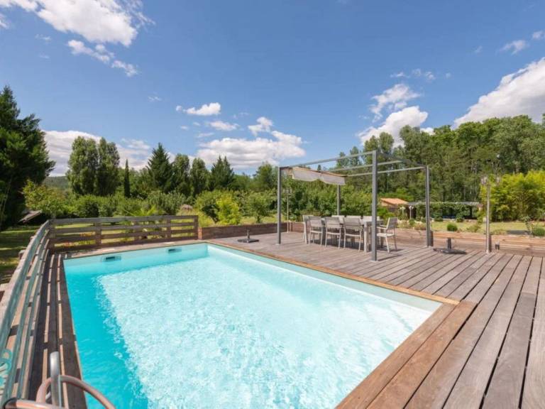 Vacation home with terrace, barbecue & private pool | Nature view — photo 5