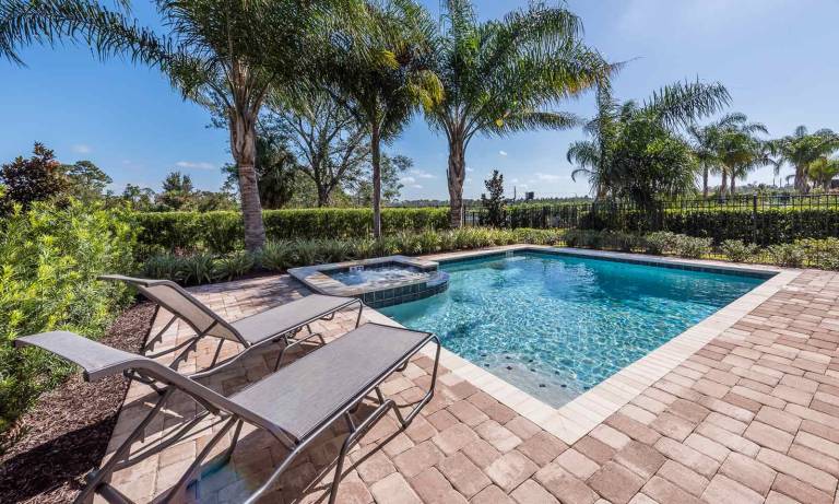 House with private pool & jacuzzi — photo 3