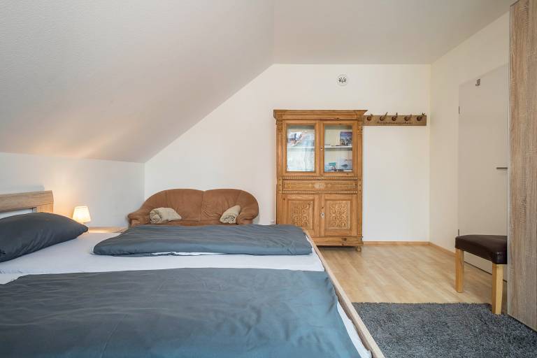 Holiday Apartment "Haus Barbara, 90 qm' with Private Terrace & Wi-Fi — photo 5