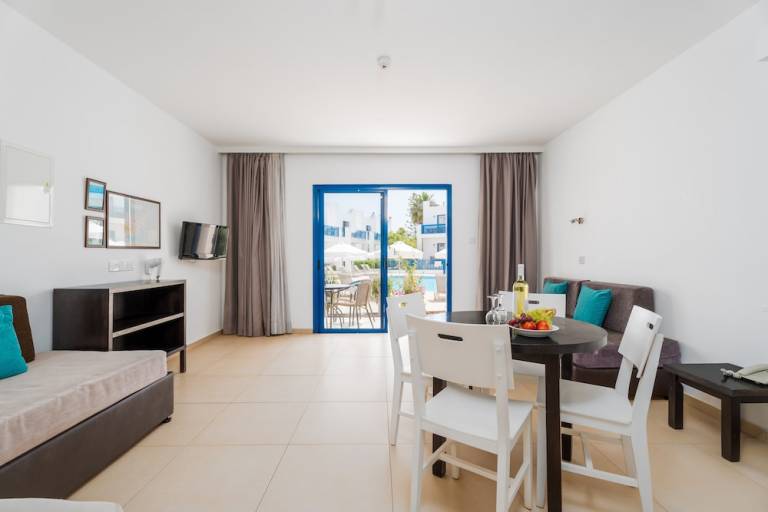 Aparthotel Protaras