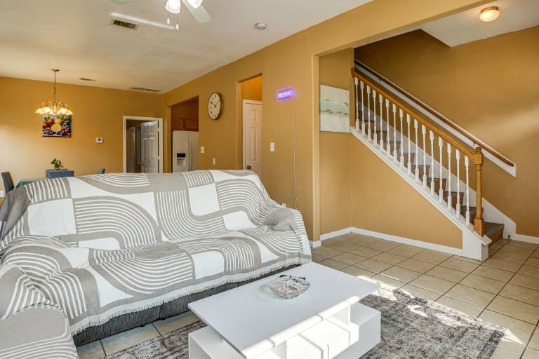 11 Mi to Dtwn Houston: Pet-Friendly Home w/ Yard! — photo 5