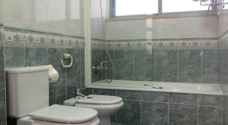 Apartment with 2 rooms for 6 persons — photo 2