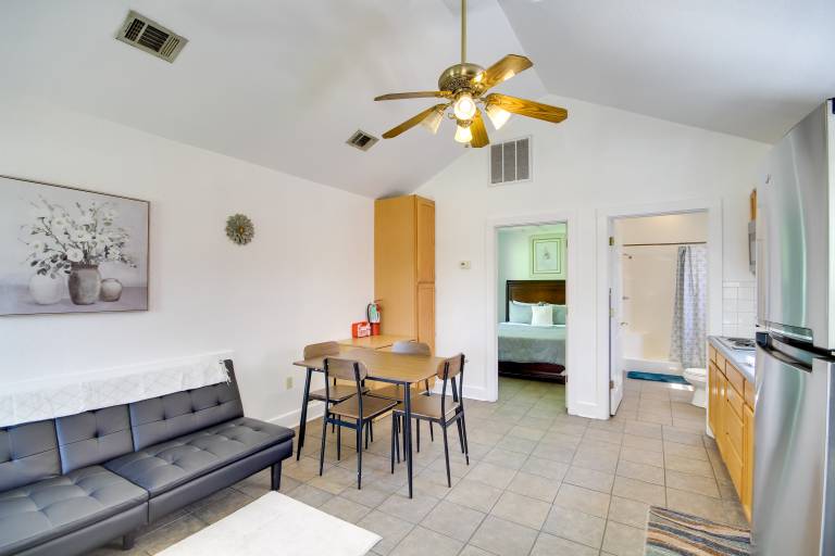 Biloxi Resort Cottage w/ Pool & Lake Access! — photo 4