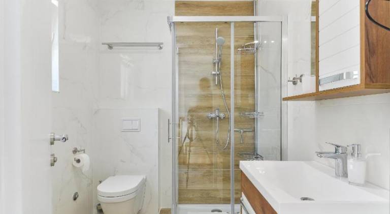Villa with garden, hot tub & terrace | Suitable for remote work | Pets are welcome — photo 2