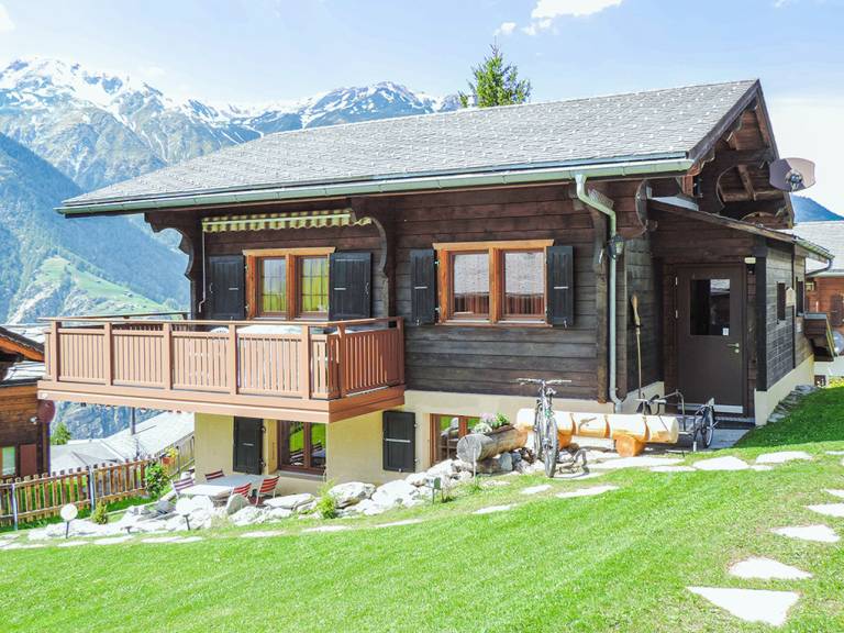 Ferienhaus mit Hund in Grächen für max. 7 Personen Ferienhaus mit Hund in Grächen für max. 7 Personen