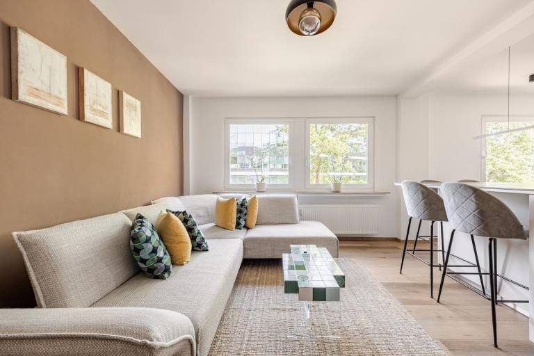 1 bedroom flat (55m2) in the city — photo 2