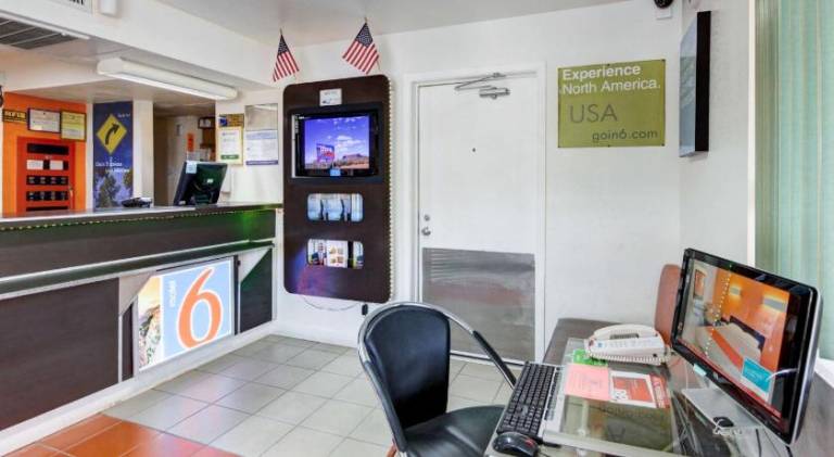 Motel 6 Saint George, UT - University/Historic Downtown — photo 3