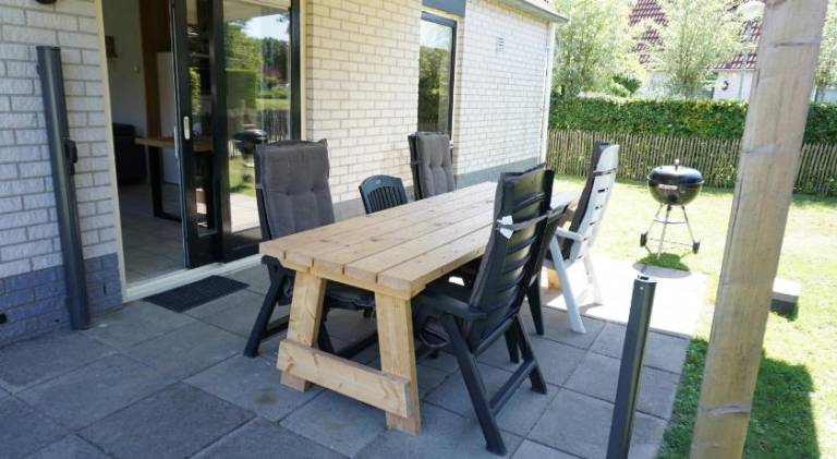 Fully equipped beautiful vacation home with grill, patio & garden | Pet-friendly — photo 5