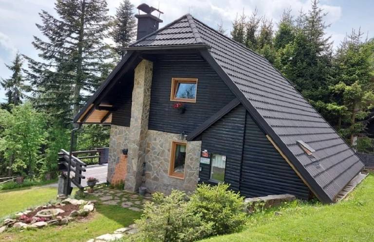 hiša  Planina na Pohorju
